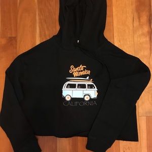Santa Monica graphic black crop hoodie